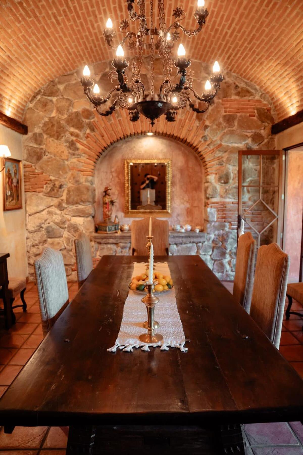 Sharazade - Boutique Stay Pool Magical Setting Antigua Εξωτερικό φωτογραφία